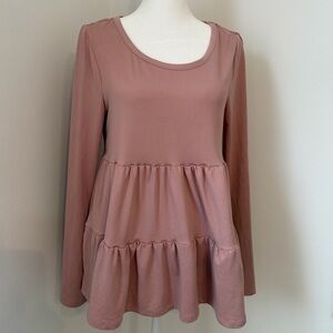 love, Fire Size M Dusty Pink Long Sleeve Tiered Top